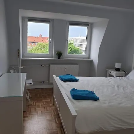 Duplex 250 M From Market Square Βρότσλαβ