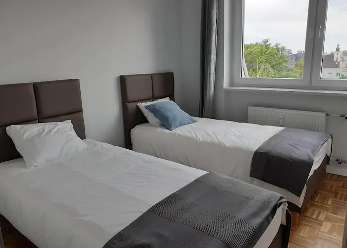 Duplex 250 M From Market Square Βρότσλαβ