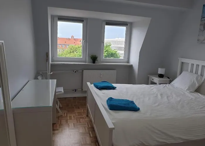 Duplex 250 M From Market Square Wroclaw